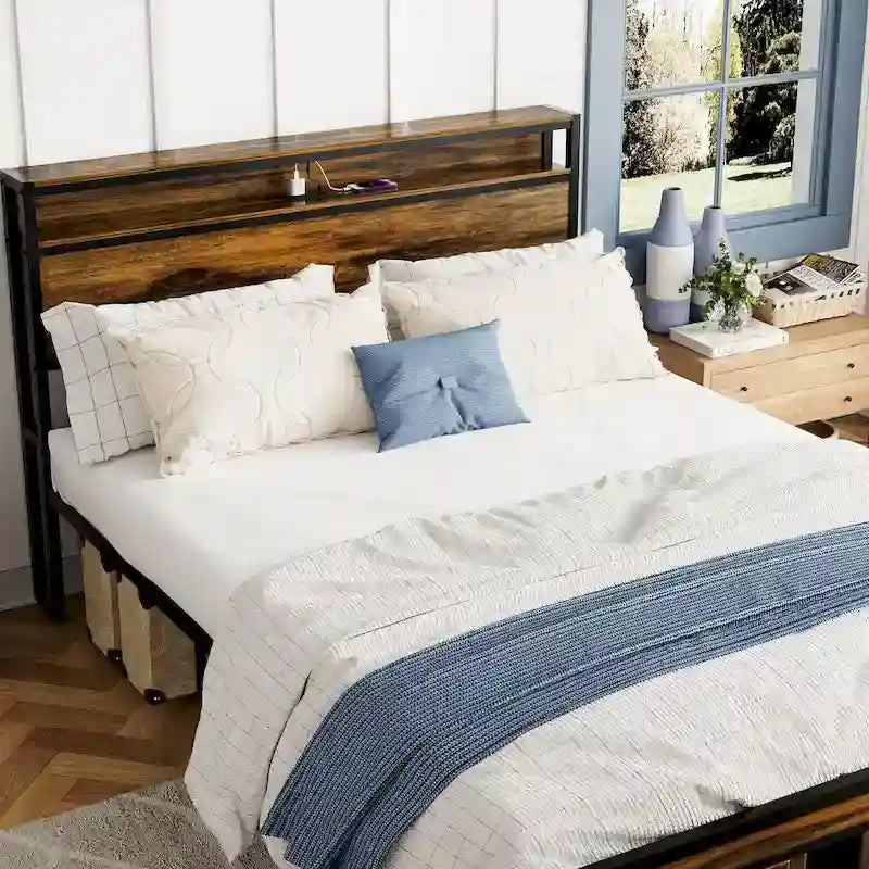 Lit plateforme Queen brun antique avec tête de lit LED RVB – Pour 2