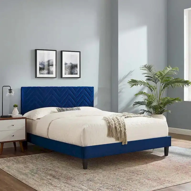 Lit Queen plateforme en velours capitonné à chevrons bleu / blanc / anthracite / rose – 1 personne