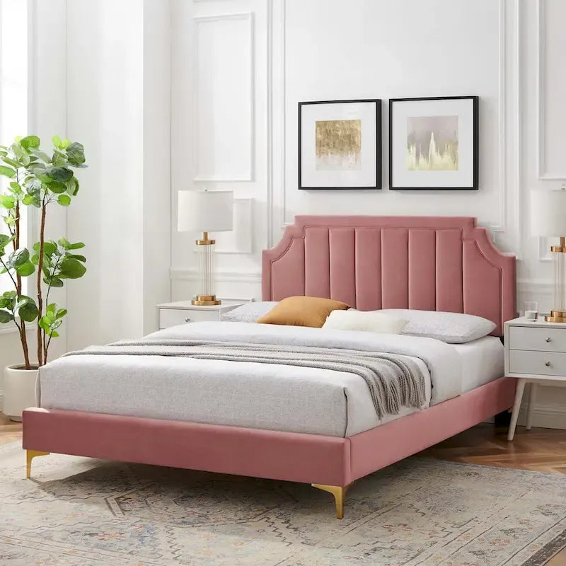 Lit plateforme simple capitonné en velours