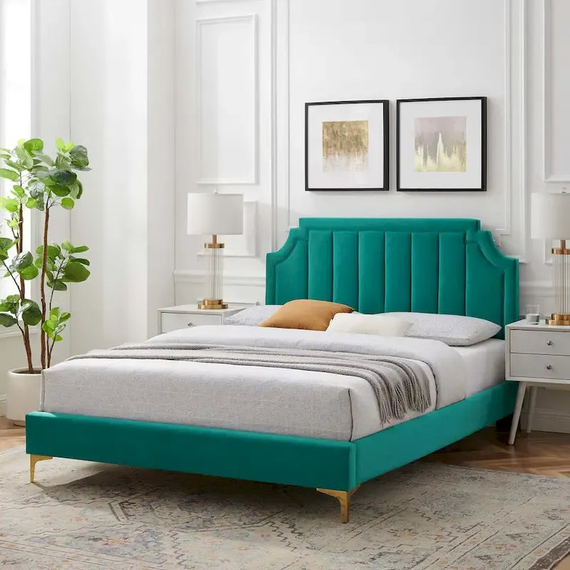 Lit plateforme simple capitonné en velours